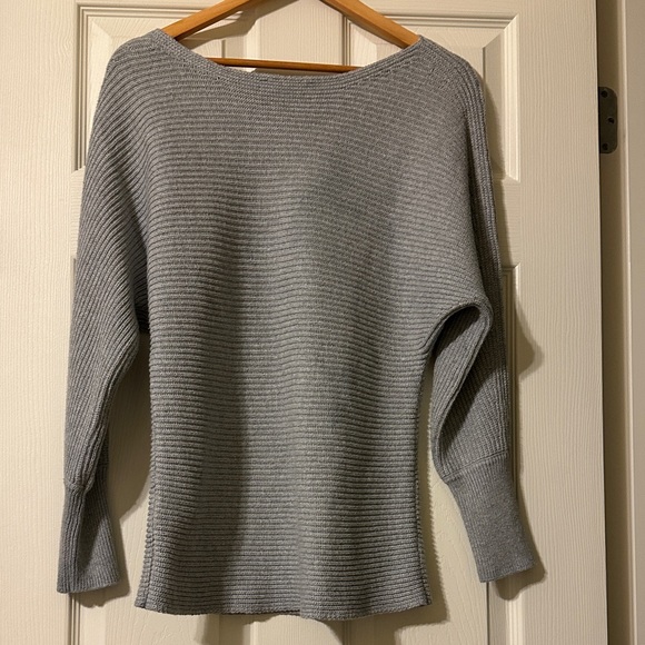 Boston Proper Gray Ribbed Women's Sweater - Picture 2 of 4